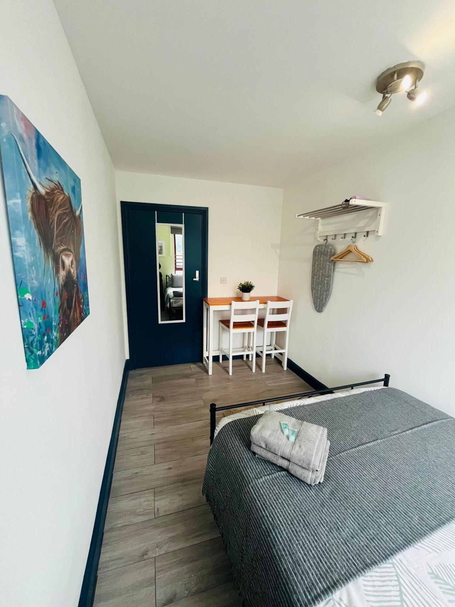 Pensión Cozy Guest Two Bedroom Flat Londres